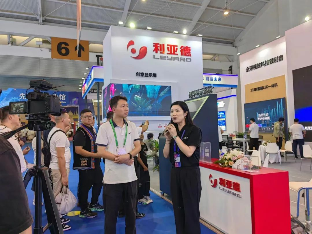 惊艳亮相南博会 | K8凯发打造视觉盛宴